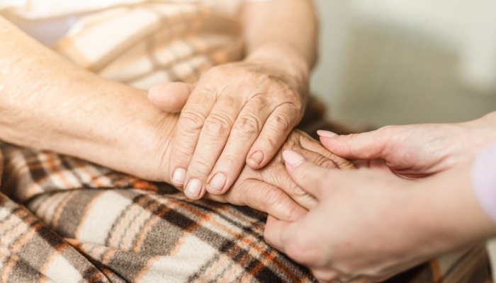 Essere caregiver oggi: un ruolo fondamentale spesso invisibile